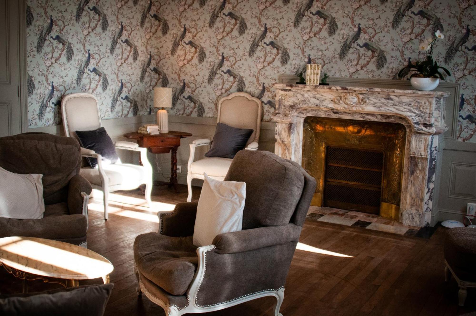 Domaine De La Briouse Bed & Breakfast Sanxay Bagian luar foto